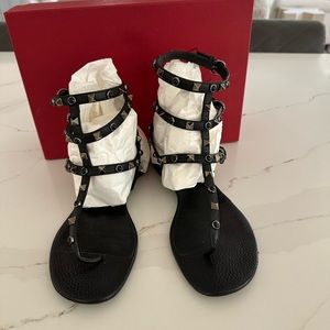 Valentino gladiator. Black size 40